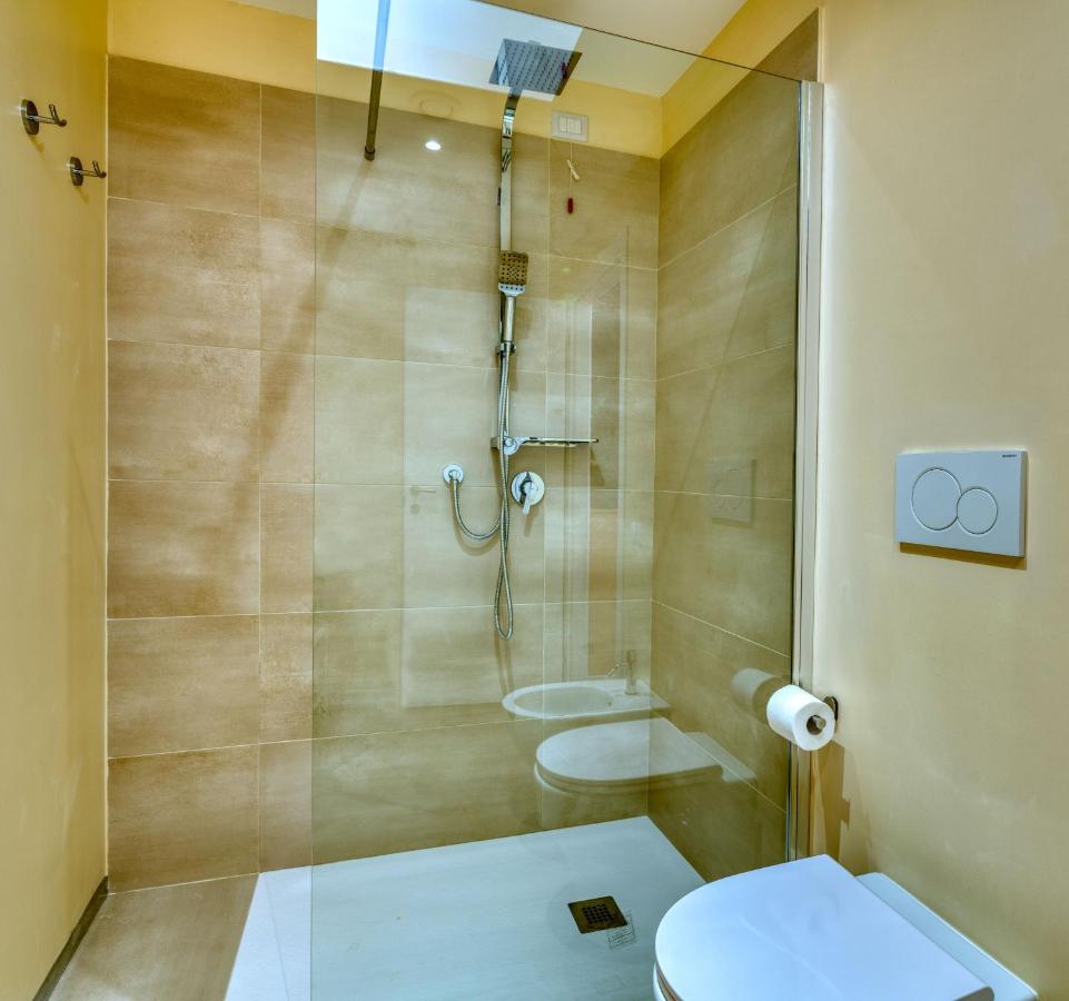 Izzhome Corso76 Cagliari Exterior photo